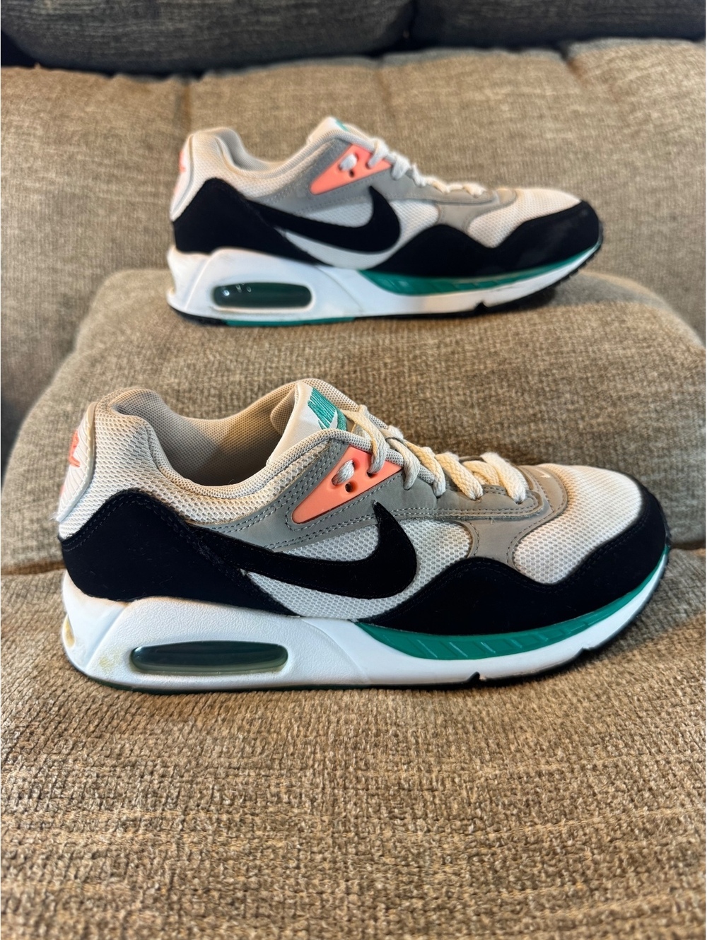 Nike Air Max Correlate New Green Mango Sneakers 511417-136 Women’s Size 8.5